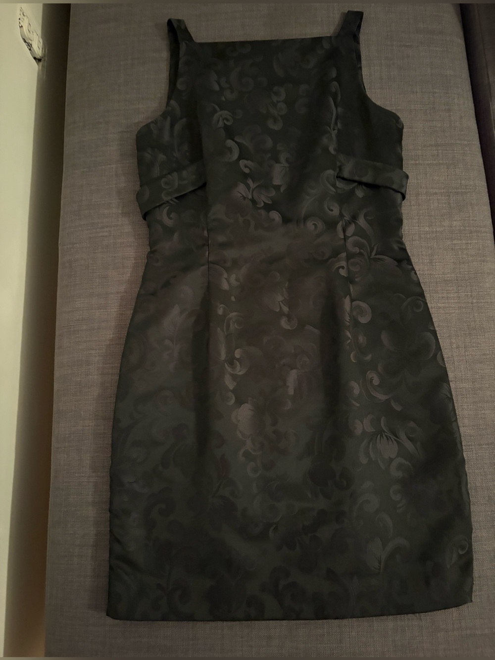 Black Jacquard Floral Pencil Skirt